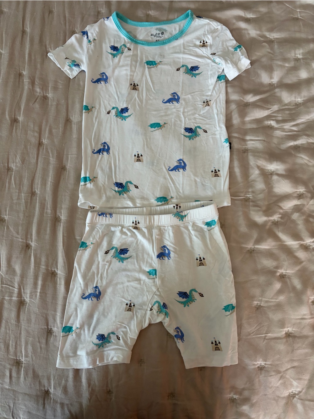 Kyte BABY White Short-Sleeve Pajama Set with Blue & Teal Dragon Print